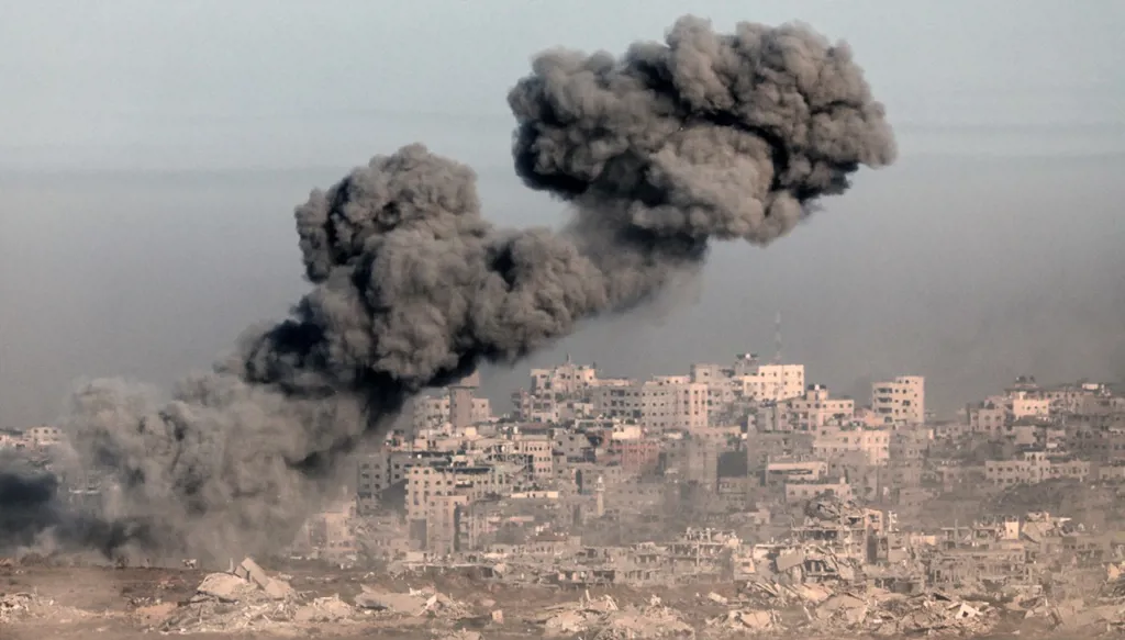 مقتل 26 فلسطينيّاً بنيران إسرائيلية قرب مركزَي توزيع مساعدات في غزة