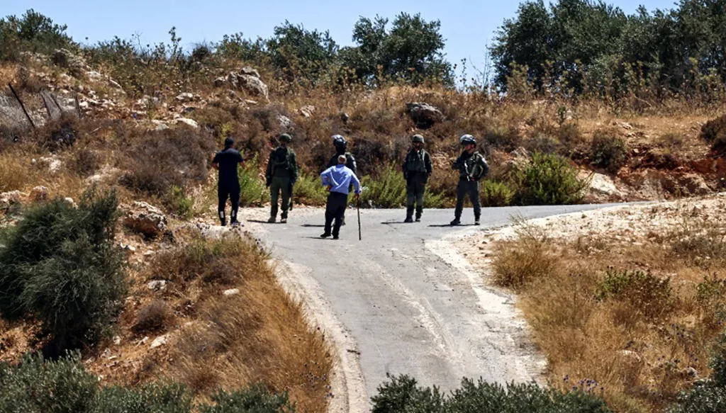 مواجهات بين فلسطينيين والجيش الإسرائيلي خلال مسيرة ضد مركز استيطاني مستحدث في الضفة