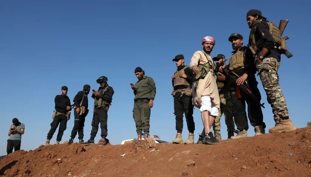 لجنة التحقيق في أحداث الساحل السوري: مقتل 1426 شخصاً، بينهم 238 على يد فلول النظام