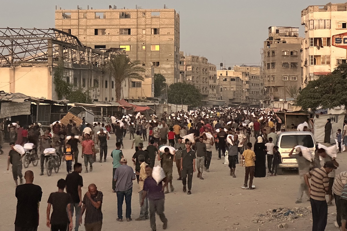 فلسطينيون في غزة (ا ف ب)