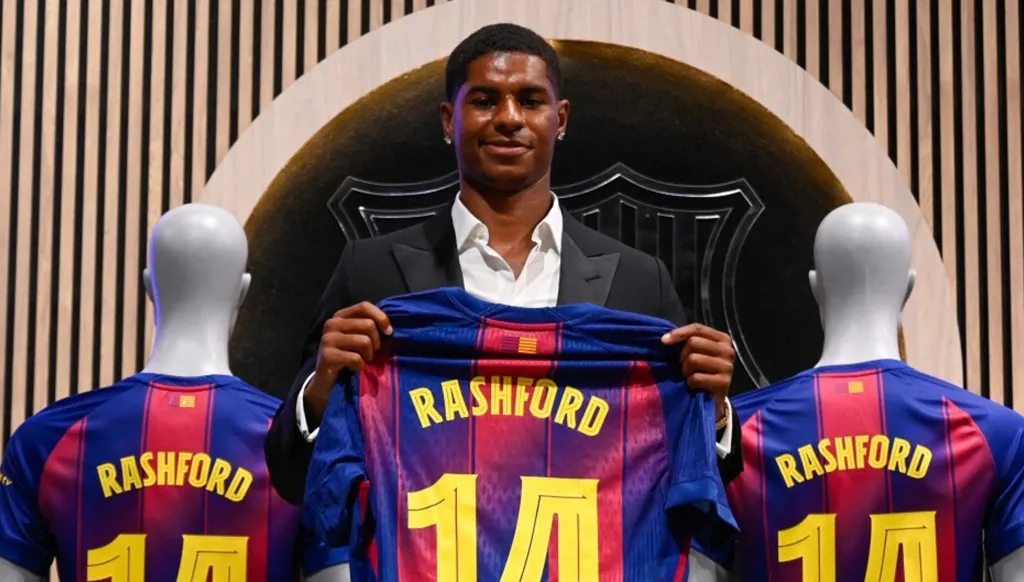 برشلونة يعلن التعاقد مع راشفورد رسمياً
