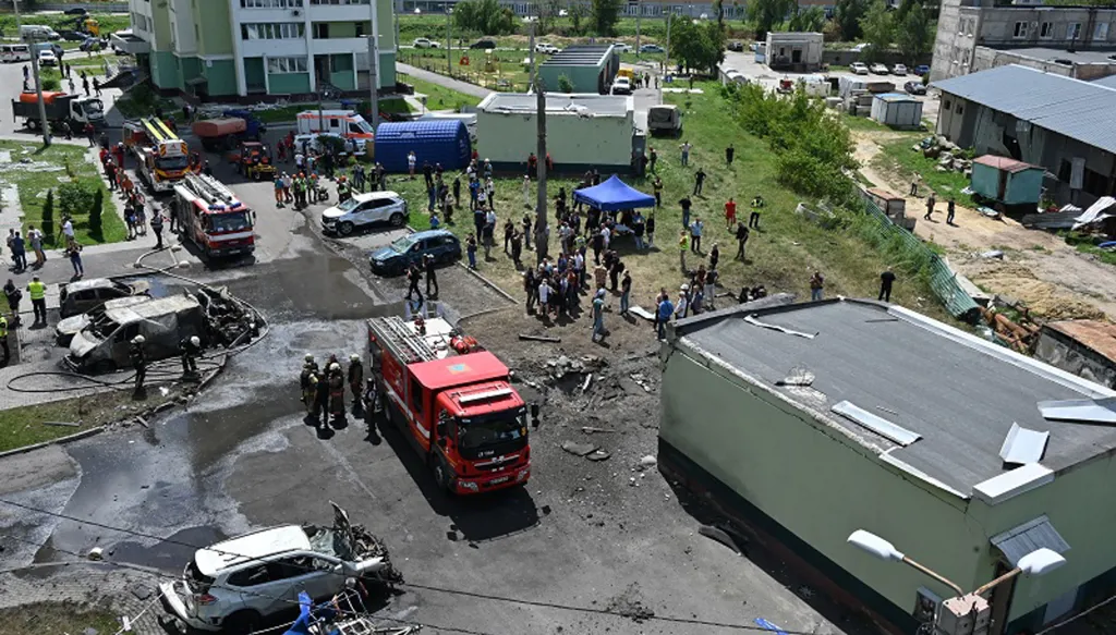 أوكرانيا: إصابة 8 أشخاص في هجوم جوي روسي على كييف