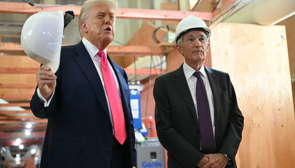 ترامب: ليس من الضروري فصل رئيس المركزي الأميركي