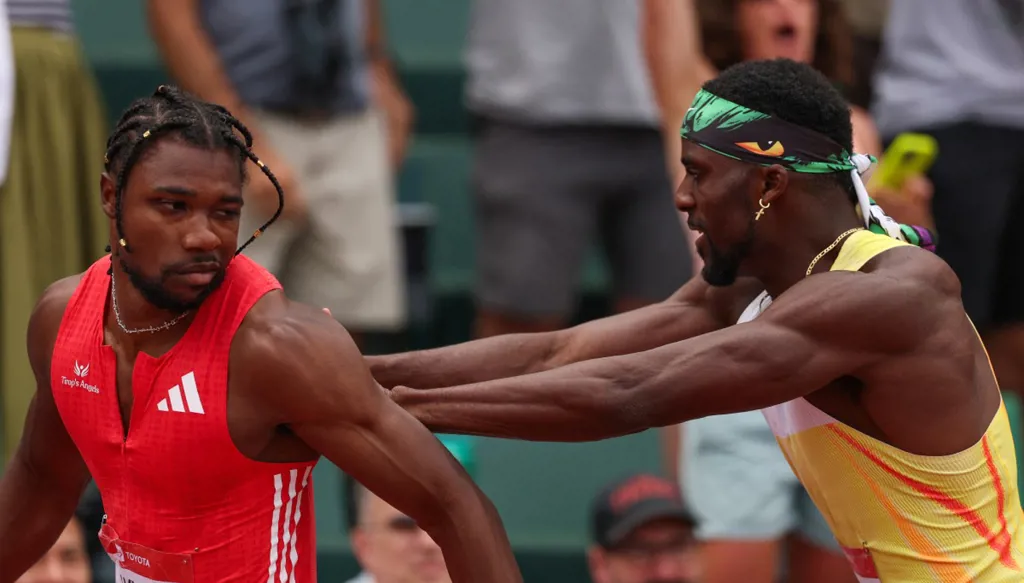 نواه لايلز يوجّه إنذاراً نارياً للعالم