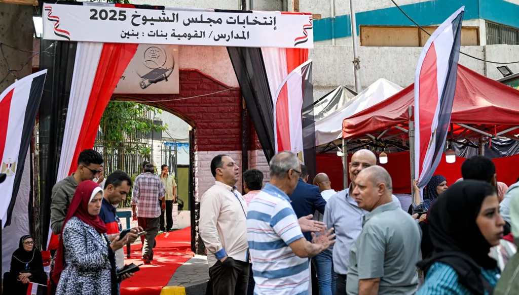 كيف تفاعل المصريون مع انتخابات مجلس الشيوخ؟