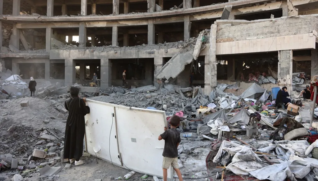 ماذا نعرف عن خطة إسرائيل لاعادة احتلال مدينة غزة؟