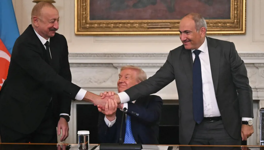 "النهار" تنشر أهم بنود اتفاق السلام الموقّع بين أرمينيا وأذربيجان