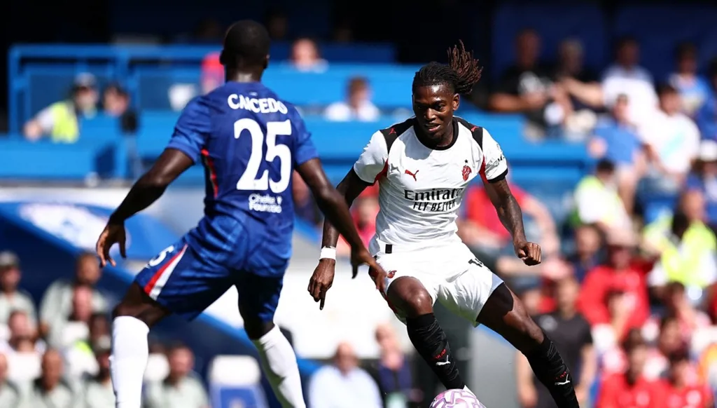 الإصابة تضرب نجم ميلان قبل افتتاح الدوري الإيطالي