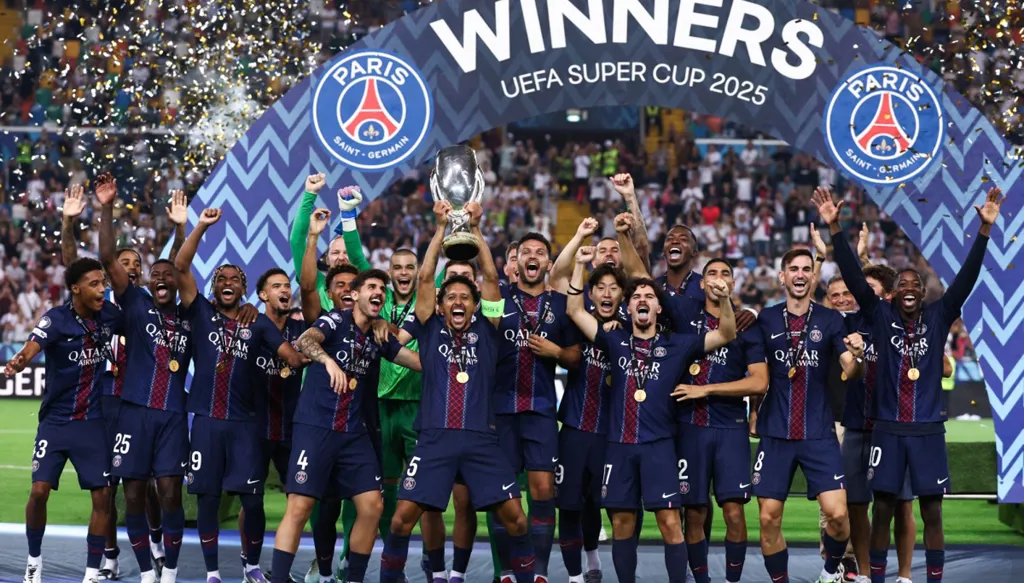 باريس سان جيرمان يُسقط توتنهام ويحصد السوبر الأوروبي (فيديو)