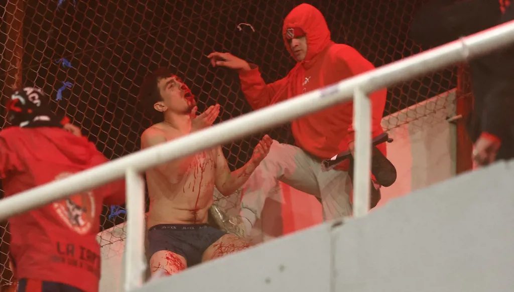 ليلة الرعب في بوينس أيرس… مباراة "سودأميريكانا" تتحول إلى مذبحة جماهيرية (صور وفيديو)