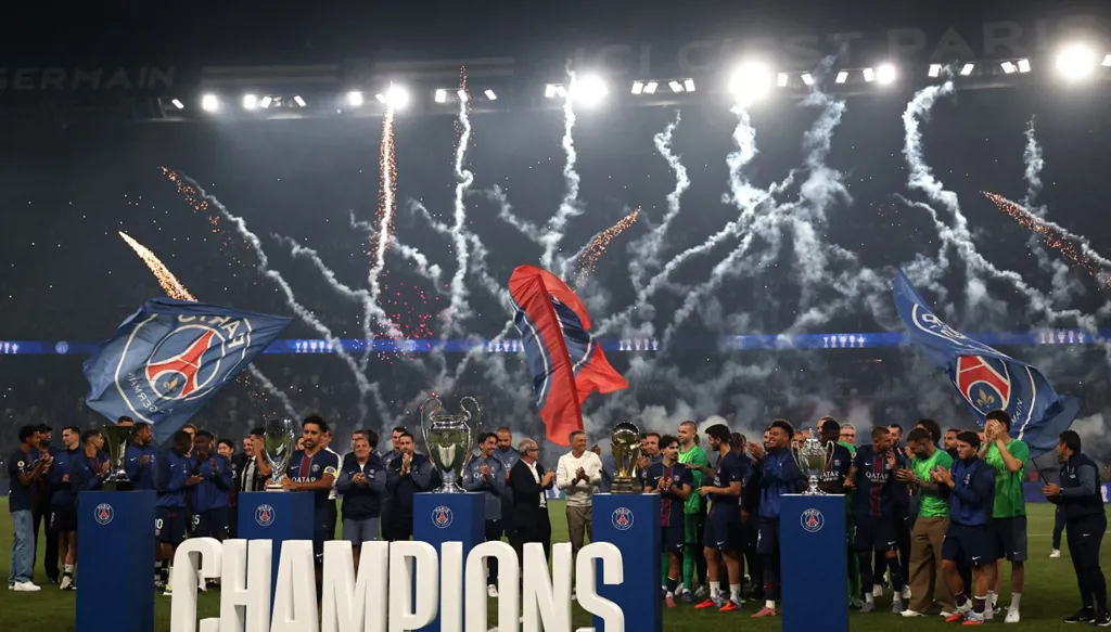 قمة نارية بين ليون ومرسيليا بعد "صيف الكوارث" وسان جيرمان يبحث عن شباك نظيفة جديدة