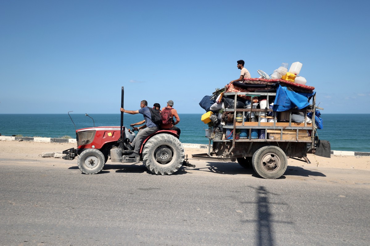 فلسطينيون في غزة. (أ ف ب)