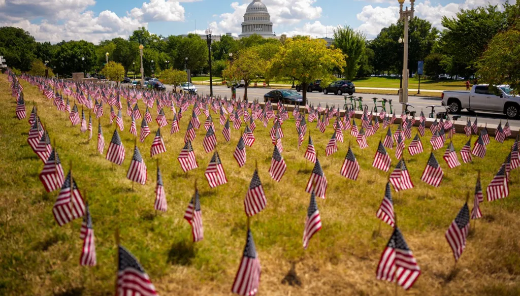 "وول ستريت جورنال": البيت الأبيض يسعى لتغيير اسم وزارة الدفاع إلى وزارة الحرب