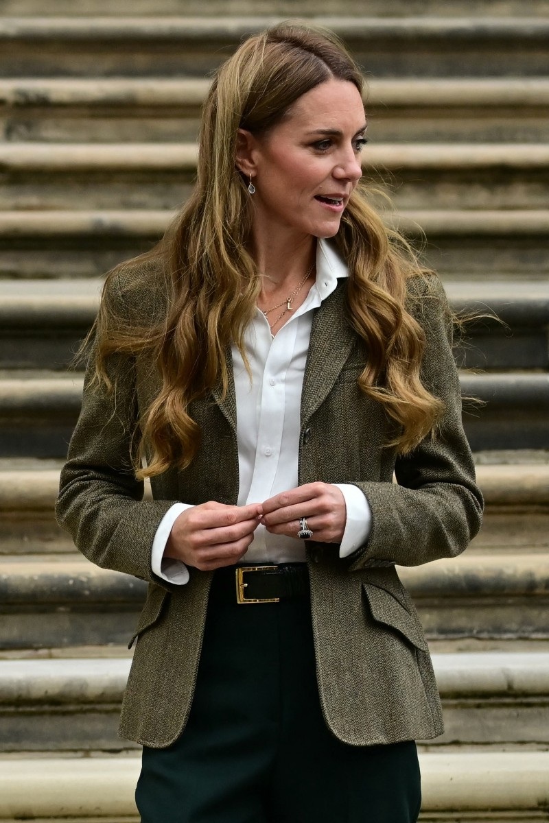 كيت ميدلتون بالشعر الاشقر (أ.ف.ب)