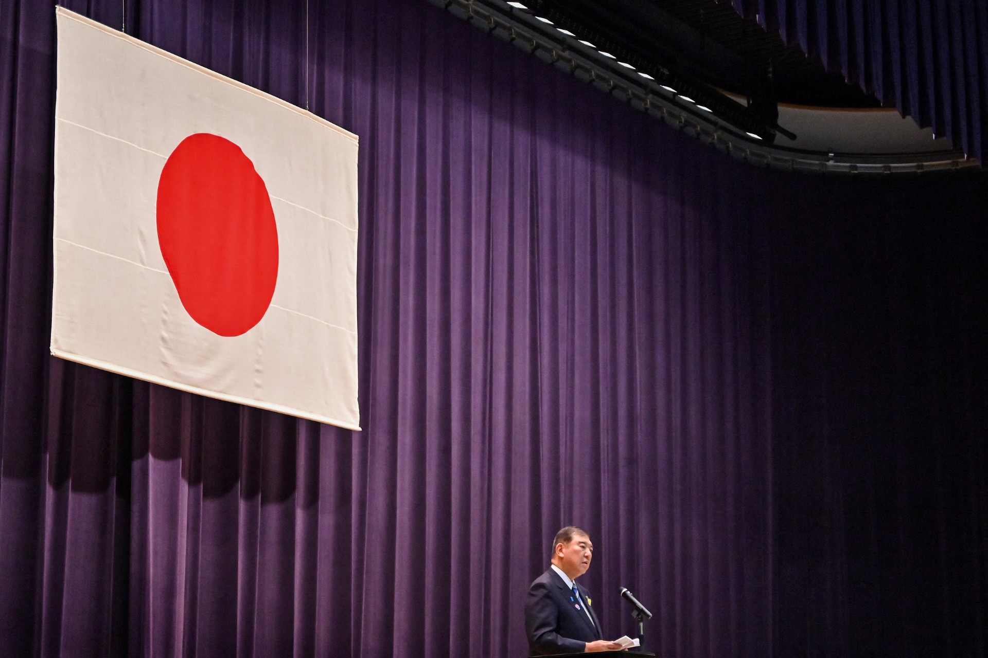 رئيس الوزراء الياباني. (أ ف ب)