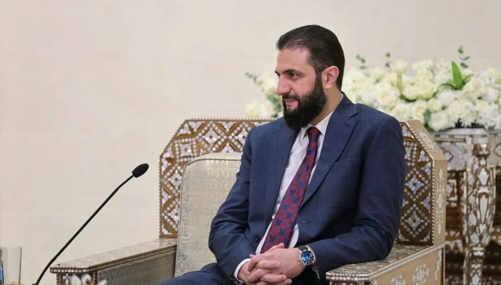 ماذا قصد الرئيس السوري أحمد الشرع ببيت الشعر في قمّة الدوحة؟