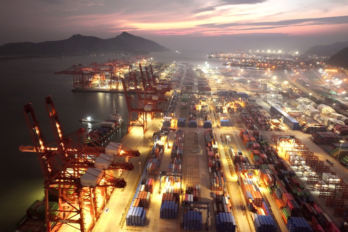 نافذة على المستقبل. (أ ف ب)