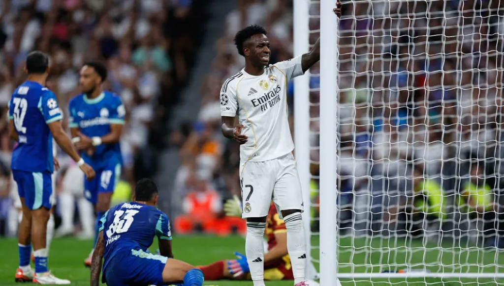 فينيسيوس أحدث ضحايا النجومية في ريال مدريد