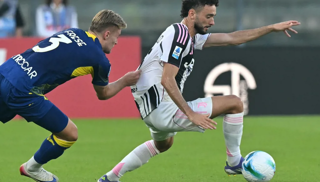 جوفنتوس يتعثر بالتعادل أمام فيرونا