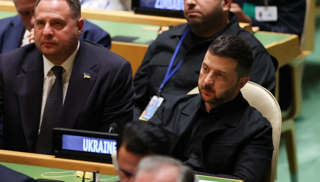 زيلينسكي مشاركاً في جلسة الأمم المتحدة (أ ف ب).