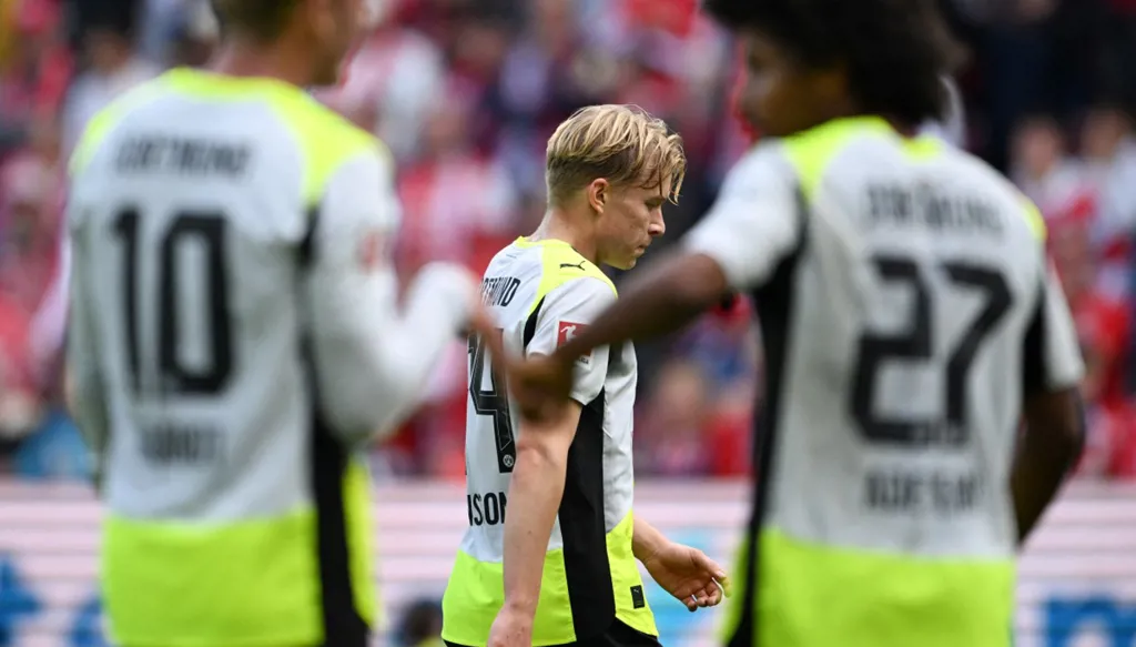 دورتموند يواصل مطاردة بايرن ميونيخ