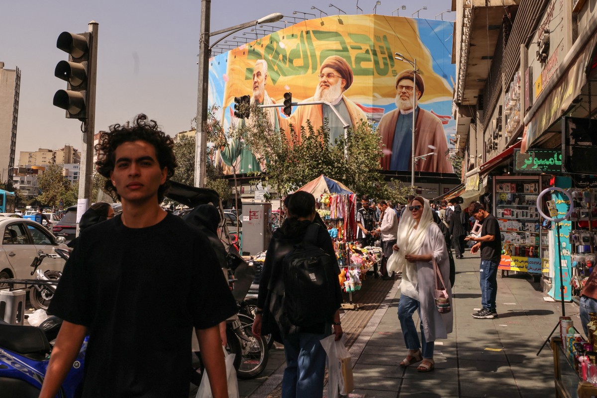 إيرانيون في طهران. (أ ف ب)