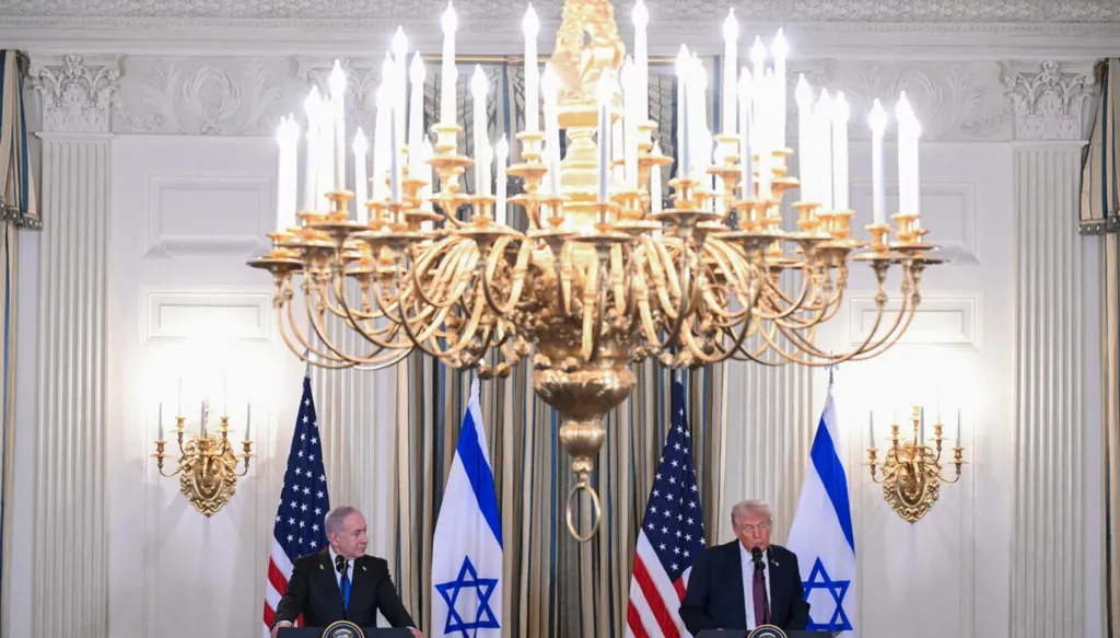 ترامب سيترأس لجنة تشرف على المرحلة الانتقالية في غزة بعد إنهاء الحرب