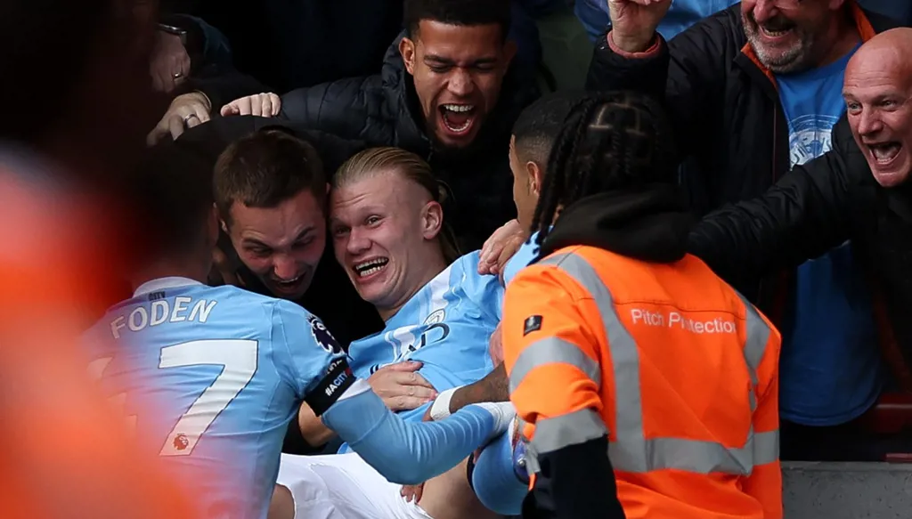 قائمة الأسرع وصولاً لـ50 هدفاً دولياً... ترتيب صادم لميسي ورونالدو