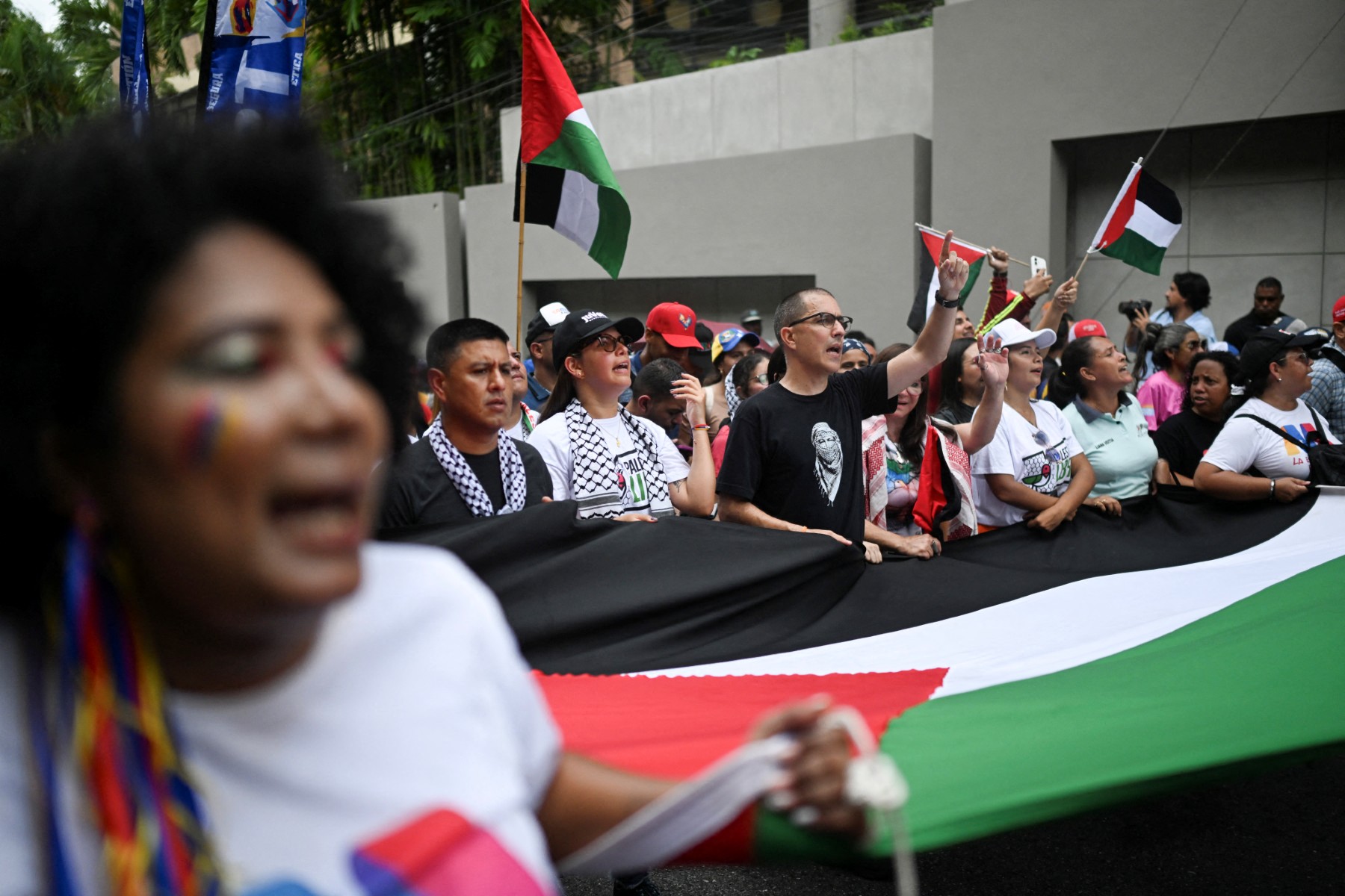 تظاهرة في فنزويلا دعماً لغزة (أ ف ب).