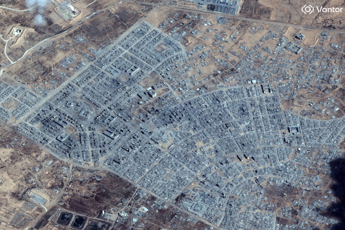 صورة جوية للدمار في رفح.