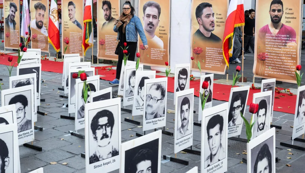 أسرار الأيام السوداء في إيران... ماذا يريد النظام من حملة الـ21 ألف معتقل؟