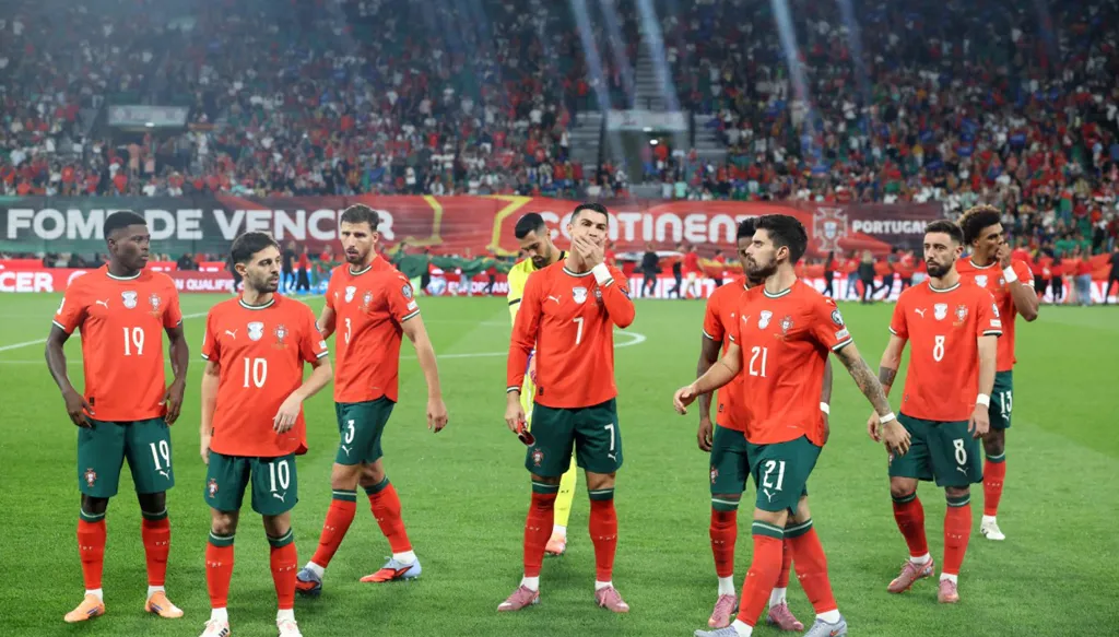 رونالدو الخالد يصنع المستحيل... 41 هدفاً في تصفيات كأس العالم