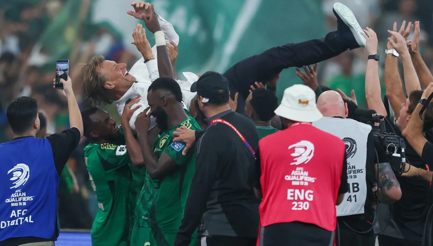 موعد مباراة السعودية وعمان في كأس العرب والقنوات الناقلة