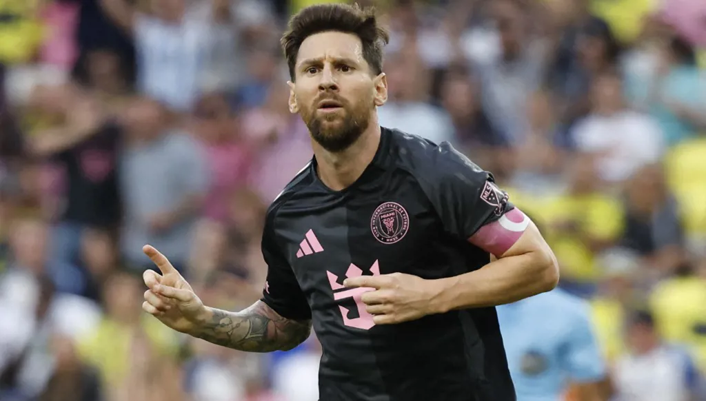 ميسي يحطم إنجاز إبراهيموفيتش التاريخي في الدوري الأميركي