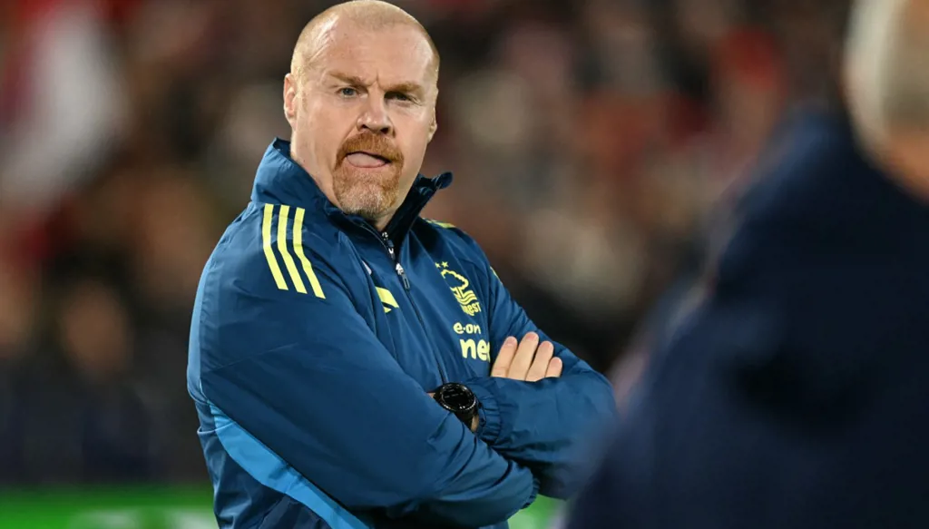 شين ديتش رجل المهام الصعبة في الدوري الإنكليزي