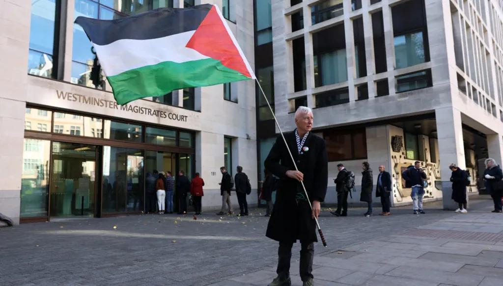 اللجنة الانتقالية في غزّة تعمّق الانقسامات الفلسطينية... تقاطع بين "حماس" وإسرائيل؟