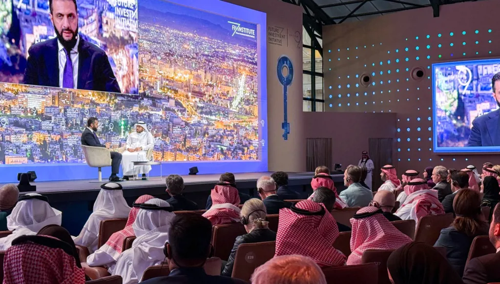 غضب من أحمد الشرع... هل قال إن السعودية وتركيا وقطر والإمارات دول ناجحة بعكس مصر والعراق؟ النهار تتحقق FactCheck