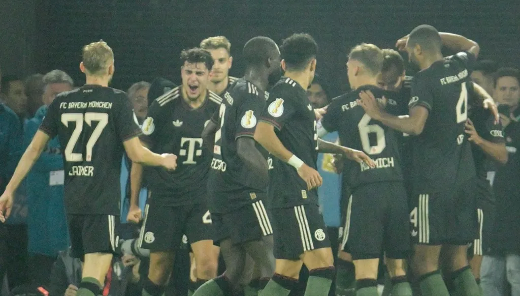 بايرن ميونيخ يبلغ الدور الثالث لكأس ألمانيا ويواصل انطلاقته المثالية