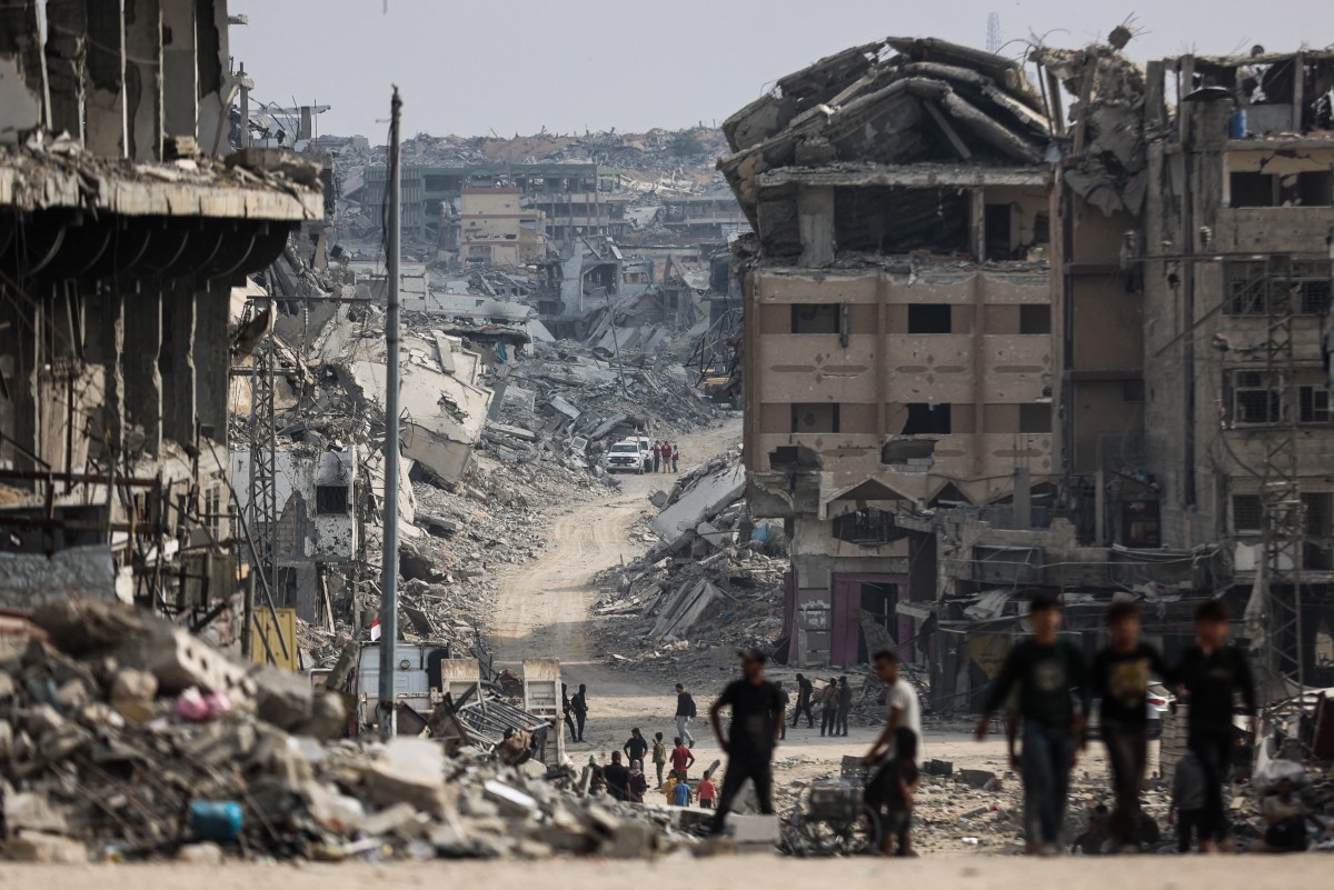 دمار في غزة. (أ ف ب)