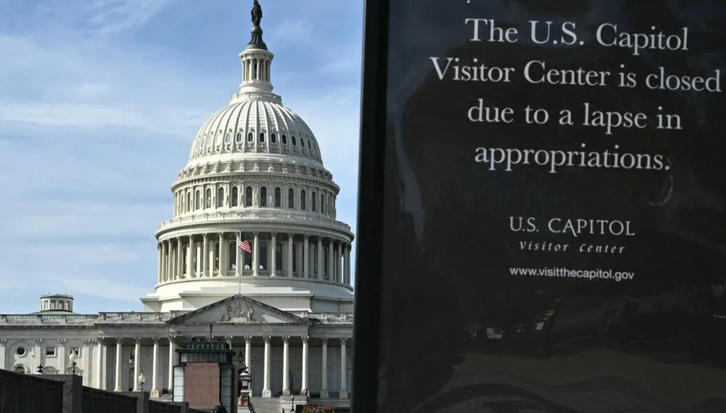 الإغلاق الحكومي الأميركي يصبح الأطول في تاريخ البلاد مع دخوله يومه الـ36