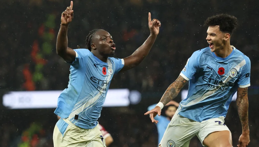 مانشستر سيتي يسحق ليفربول... كيف أصبح ترتيب الدوري الإنكليزي بعد انتهاء المرحلة 11؟