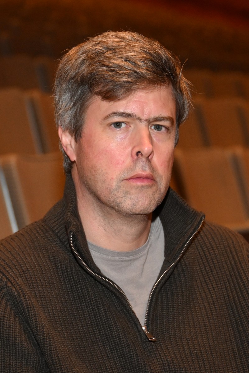 الكاتب البريطاني المجري ديفيد سالوي. (أ ف ب)