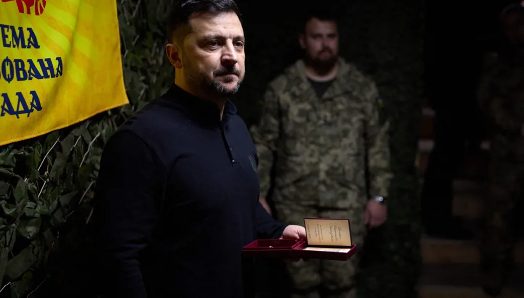 زيلينسكي: أوكرانيا توافق على استيراد الغاز من اليونان