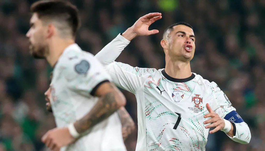 تصرف "فيفا" يثير الغضب... كريستيانو رونالدو خارج كأس العالم 2026؟