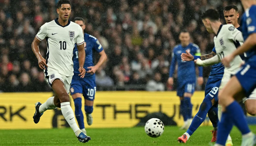 توخيل يحسم الجدل ويطالب بيلينغهام بالاحترام