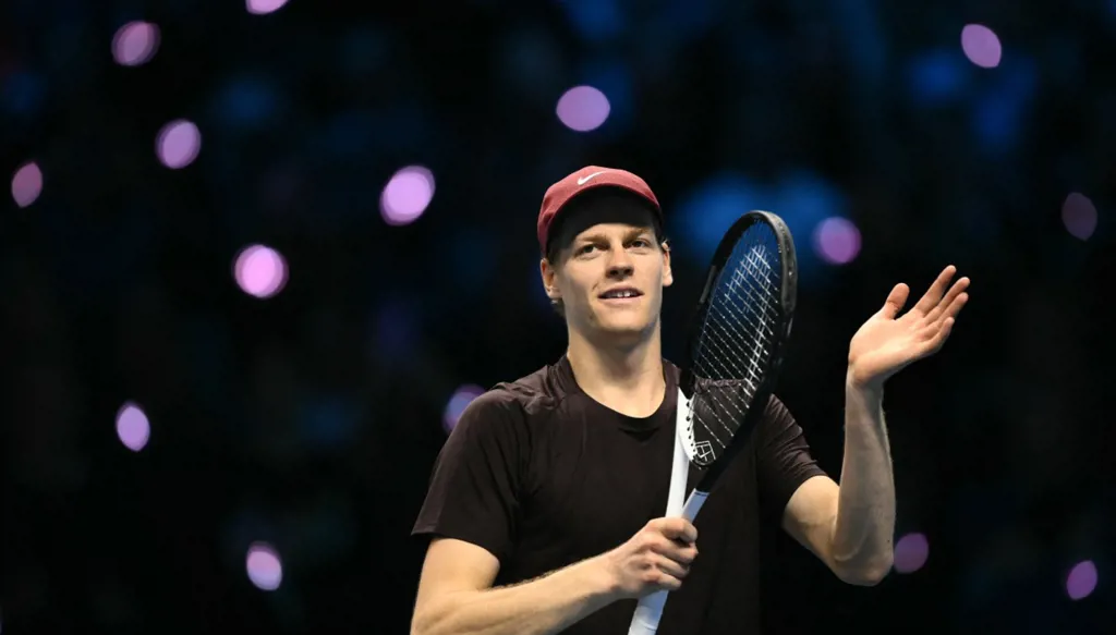 سينر يحجز مقعداً في نهائي بطولة "ايه تي بي" الختامية للمرّة الثالثة توالياً