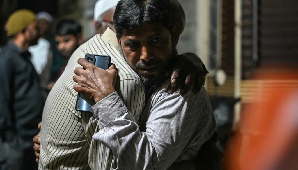 بعد "المصاب الأليم"... الإمارات تتضامن مع الهند وتعزّي في ضحايا حادث حافلة المعتمرين