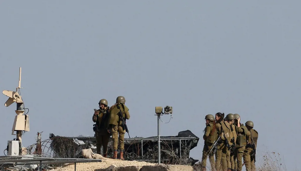 أبرز ألوية الجيش الإسرائيلي عند حدود لبنان... وتاريخها في عمليات الاجتياح الجنوب وضد "حزب الله"