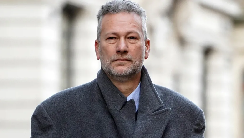 محكمة بريطانية تقضي بسجن نائب سابق في البرلمان الأوروبي لمدة عشر سنوات