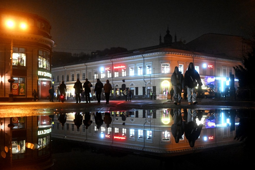 ساحة كونتراكتوفا في كييف (أ ف ب)